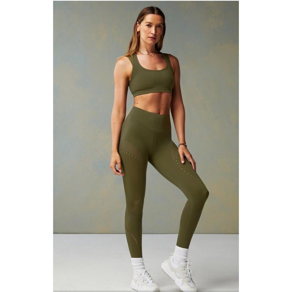 Fabletics Sculptknit Contour High-Waisted Legging Green size 1X